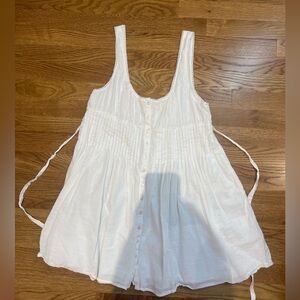 Cutest white dress that ties in the back